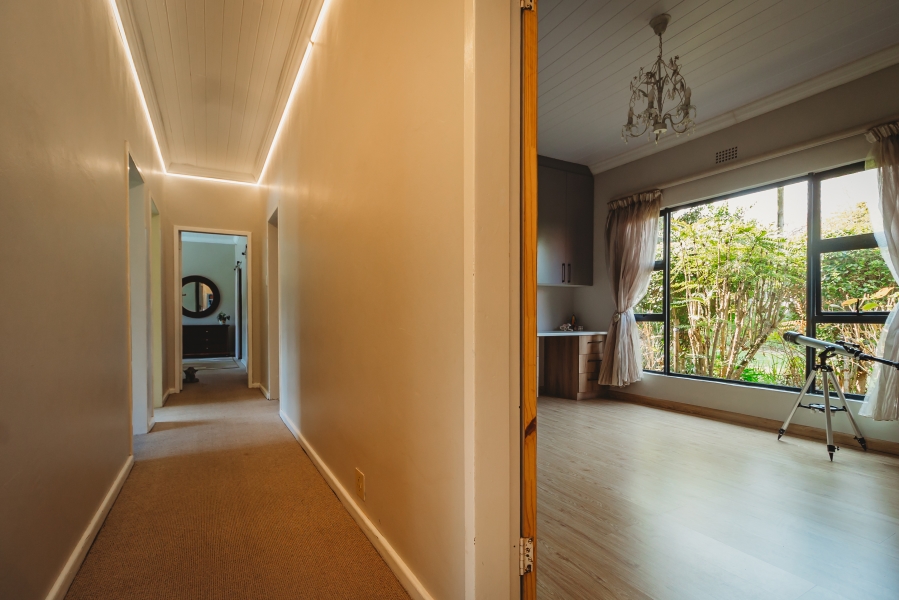 6 Bedroom Property for Sale in Camphersdrift Western Cape